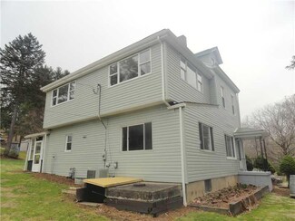 110 W Pennview Ave, Pittsburgh, PA 15223
