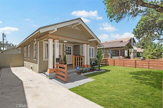 817 Gladys Ave, Long Beach, CA 90804