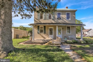 960 W Penn Ave, Robesonia, PA 19551