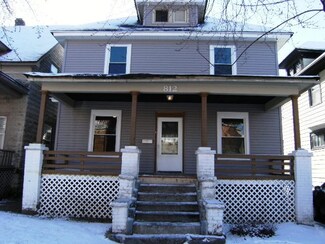 812 Locust St, Rockford, IL 61101