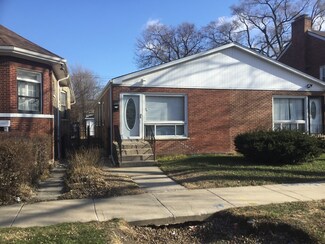 6751 S Saint Lawrence Ave, Chicago, IL 60637