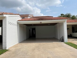 1800 Country Club Dr Unit 14, Laredo, TX 78045