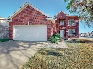 801 Gillon Dr, Arlington, TX 76001