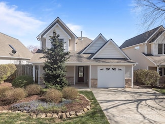 34 Beekeeper Trail, Swannanoa, NC 28778