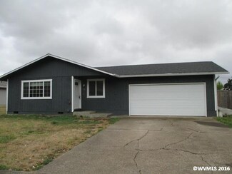 501 NE 3rd St, Willamina, OR 97396
