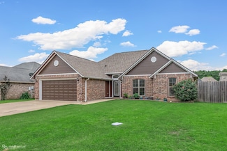 202 Lola Cir, Benton, LA 71006