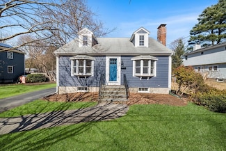 23 Lake Rd, Wayland, MA 01778