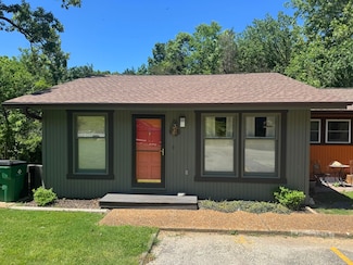 3 Akokisa Dr, Cherokee Village, AR 72529