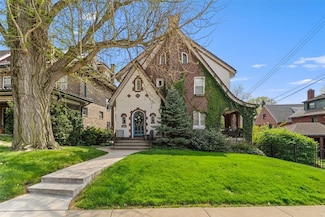 6012 Wellesley Ave, Pittsburgh, PA 15206