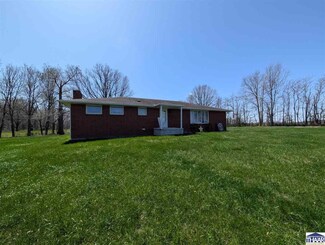1608 E County Road 900 S, Clay City, IN 47841