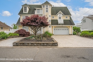 834 Leeward Dr, Forked River, NJ 08731