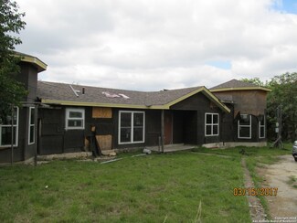 9991 Southwell Rd, San Antonio, TX 78240