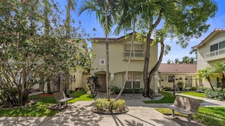 10854 NW 8th St, Pembroke Pines, FL 33026