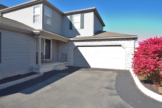 5460 Baneberry Ave Unit 18D, Columbus, OH 43235