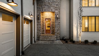 4035 Sneed Rd, Nashville, TN 37215