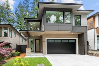 11511 115th Ave NE, Kirkland, WA 98033