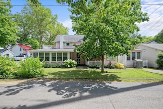 503 W 4th St, Lakeside Marblehead, OH 43440