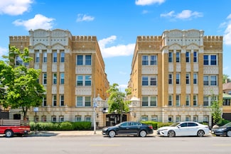 4240 N Clarendon Ave Unit 405S, Chicago, IL 60613