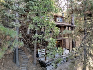 25121 Pine Cove Rd, Idyllwild-Pine Cove, CA 92549