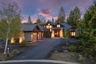 19445 Randall Ct, Bend, OR 97702