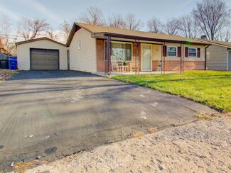 638 Berkeley Dr, Shelbyville, IN 46176