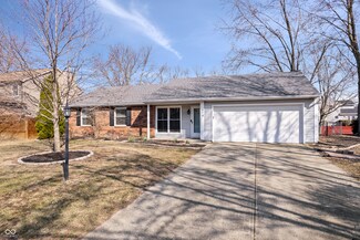 614 S Sunblest Blvd S, Fishers, IN 46038
