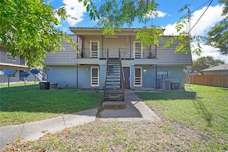 503 N Morris St Unit 3, Terrell, TX 75160