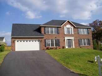 8311 Northwalk Dr, Roanoke, VA 24019
