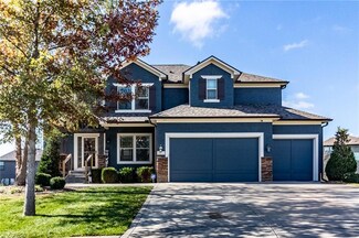 1812 Cayhill Ct, Warrensburg, MO 64093