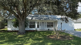 25527 Oak Aly, Leesburg, FL 34748