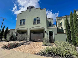 303 N 8th Ave, Pensacola, FL 32501