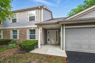 1108 Stratford Ct Unit A, Elgin, IL 60120