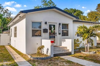 218 SW 7th St, Dania, FL 33004