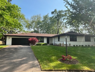 2516 Partridge Ln, Northbrook, IL 60062