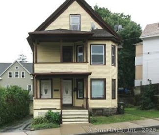 48 Moore Ave, New London, CT 06320