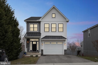 689 Jefferson St, Bridgeport, PA 19405