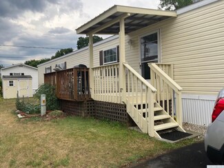 3459 - Route 9 Community Bells Pond - James St Unit 47, Hudson, NY 12534