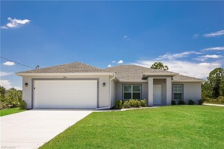 2519 24th St W, Lehigh Acres, FL 33971
