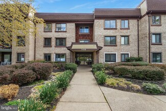 3031 Borge St Unit 110, Oakton, VA 22124