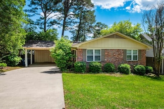 6713 Brentwood Rd, CamMacK Village, AR 72207