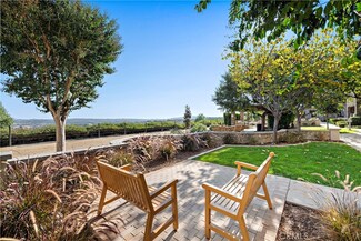 64 Meridian Dr, Aliso Viejo, CA 92656