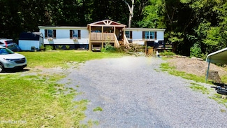 9615 Smoky Row Rd, Strawberry Plains, TN 37871