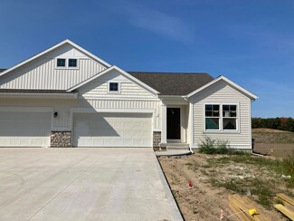 12343 Hawley Dr Unit 19, Grand Haven, MI 49417