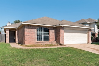 125 Centennial Place, Crowley, TX 76036