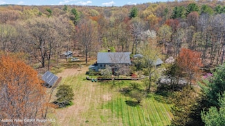 455 Post Hill Rd, Craryville, NY 12521