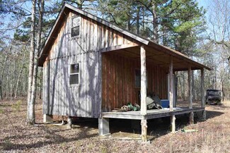 805 Old 66 Rd, Leslie, AR 72645