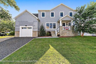 80 S Farragut Ave, Manasquan, NJ 08736