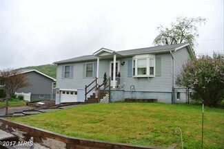 71 S Robin Dr, Ridgeley, WV 26753