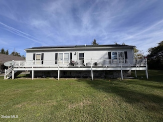 902 Blodgett Hill Rd, Ravena, NY 12143