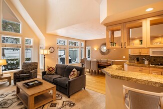 57002 Peppermill Cir Unit 10-A, Sunriver, OR 97707